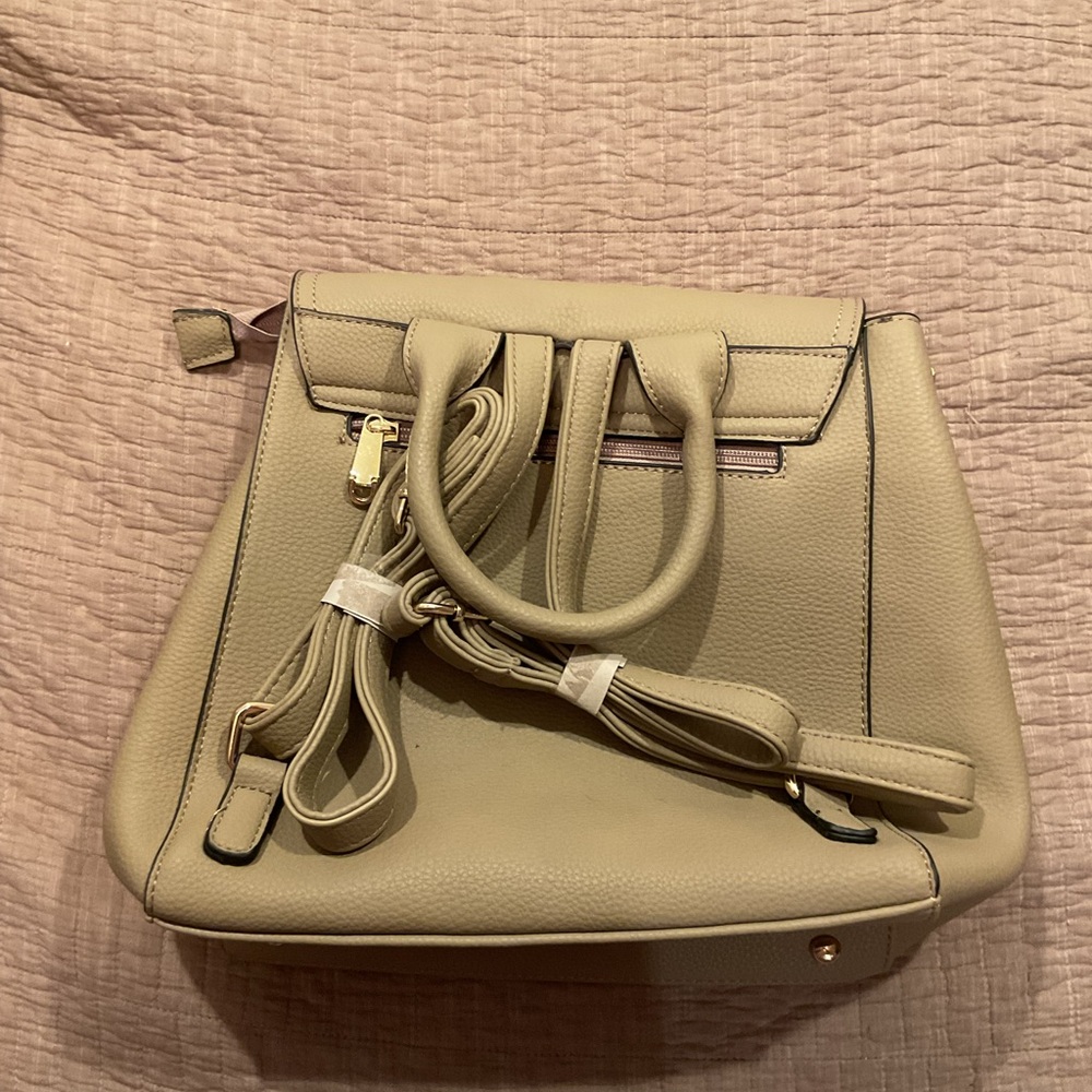 Purse Back Pack - Picture 2 of 3